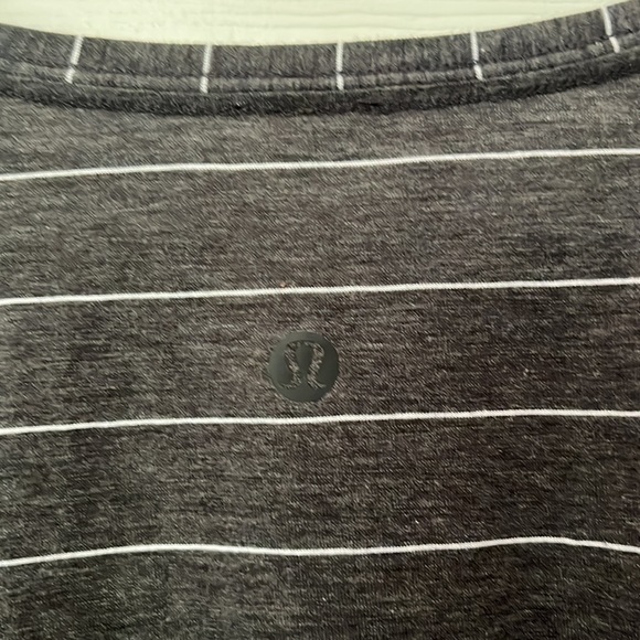 Lululemon striped tee - Picture 3 of 3